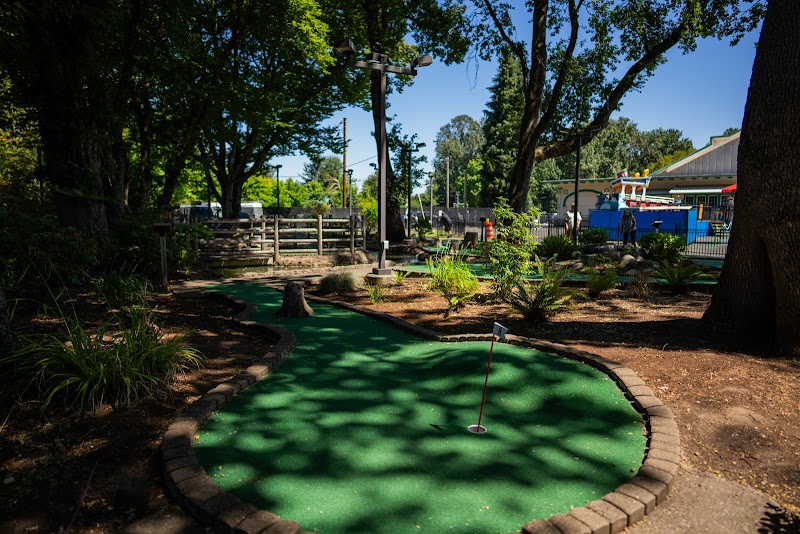 Chipper's Woods Miniature Golf at Oaks Park — Miniature Golf Course in Portland