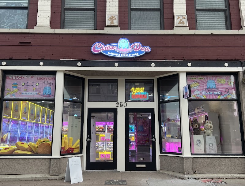 Claw den — Video Arcade in Denver