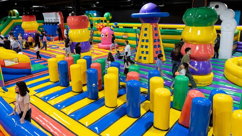 FUNBOX ARCADIA — Amusement Center in Arcadia