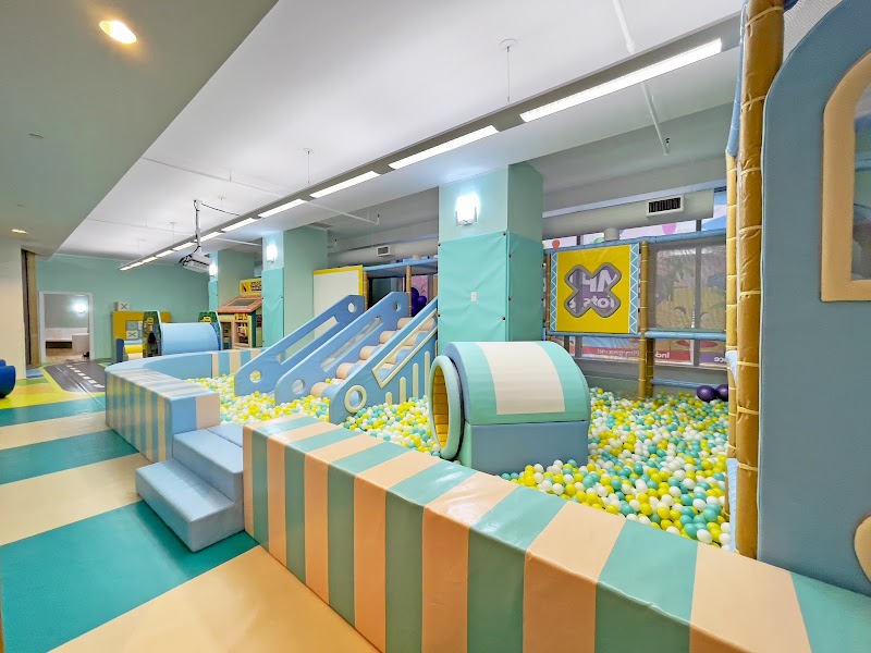 Golden Minds Playground & Birthday Party Venue — Indoor Playground in New York