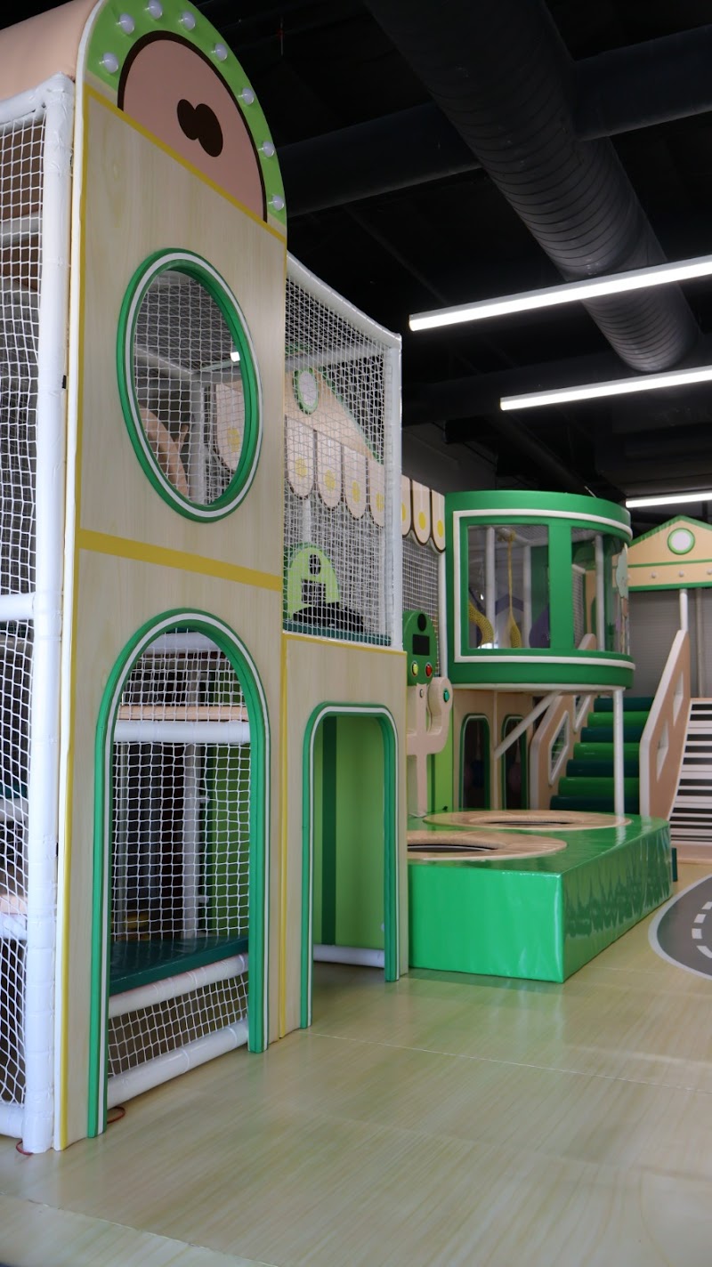 Happy Oak workshops and playground (reservation required) — Indoor Playground in San Antonio