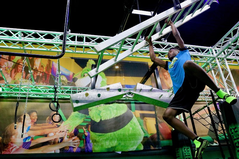 Launch Family Entertainment Park Woburn — Amusement Center in Woburn