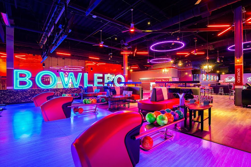 Lucky Strike Arcadia — Bowling Alley in Arcadia