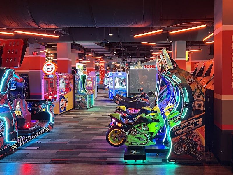Lucky Strike Arlington — Bowling Alley in Arlington