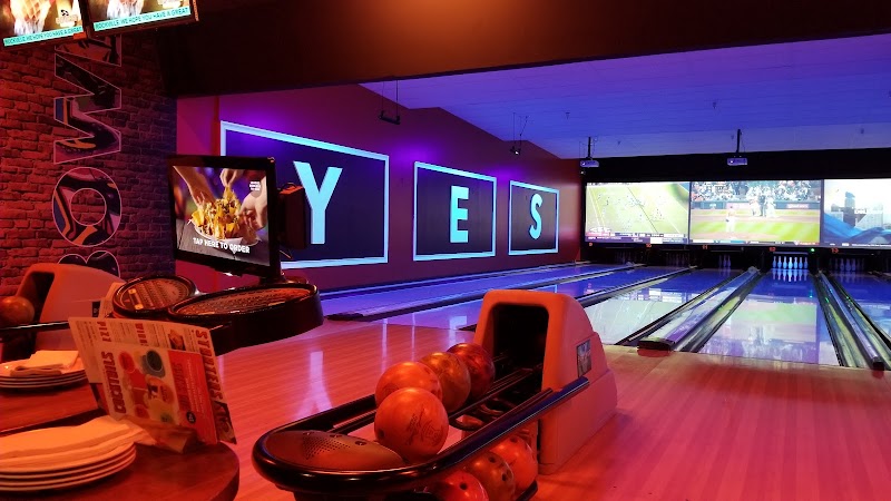 Lucky Strike Rockville — Bowling Alley in Gaithersburg