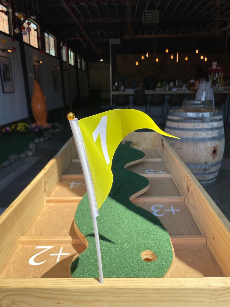 MarTEEnez Minigolf and Arcade — Miniature Golf Course in Martinez