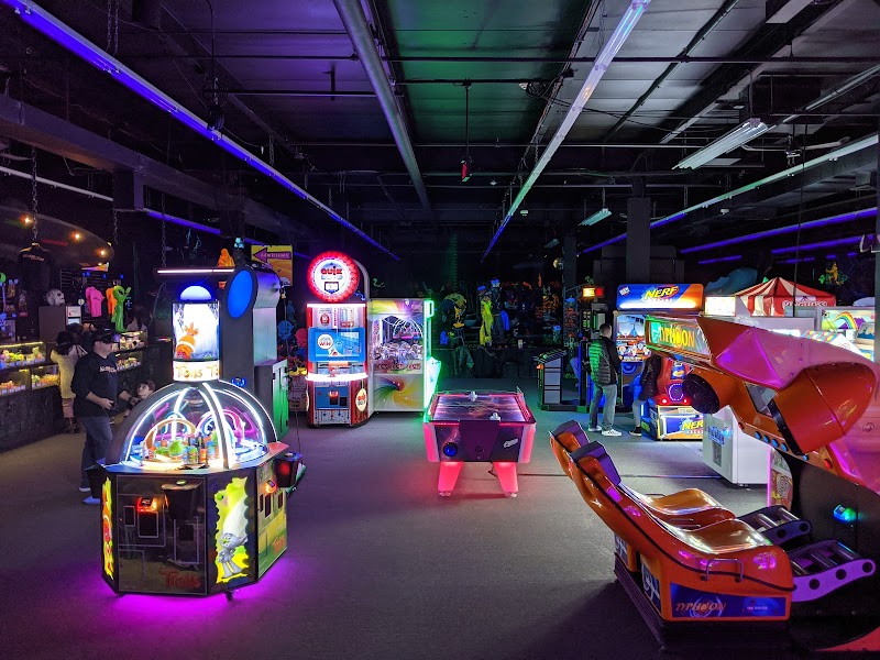 Monster Mini Golf Deer Park — Miniature Golf Course in Deer Park