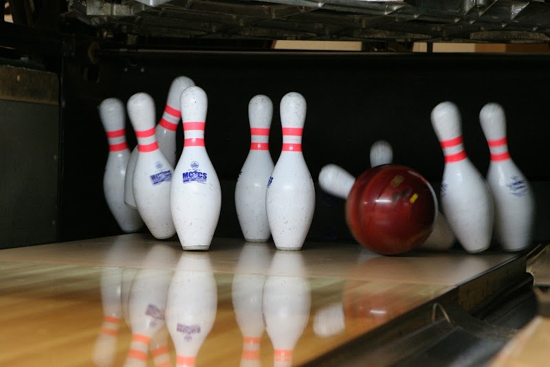 Parkway Bowl — Bowling Alley in El Cajon