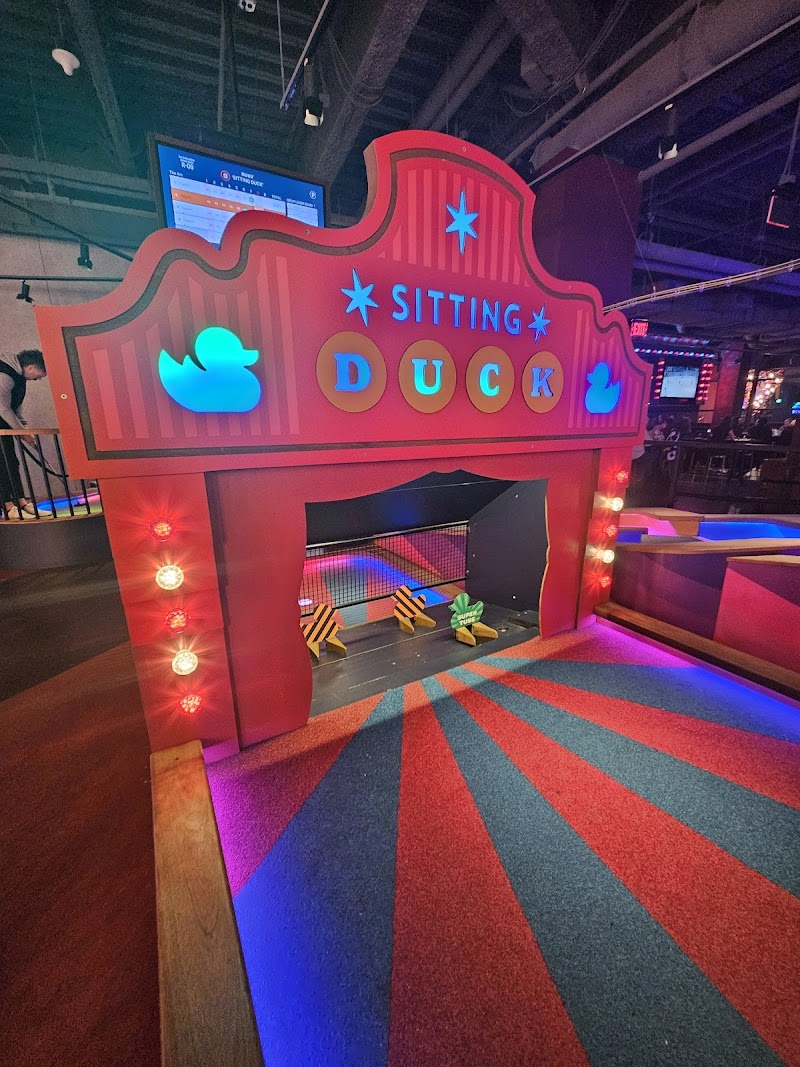 Puttshack - Boston — Miniature Golf Course in Boston