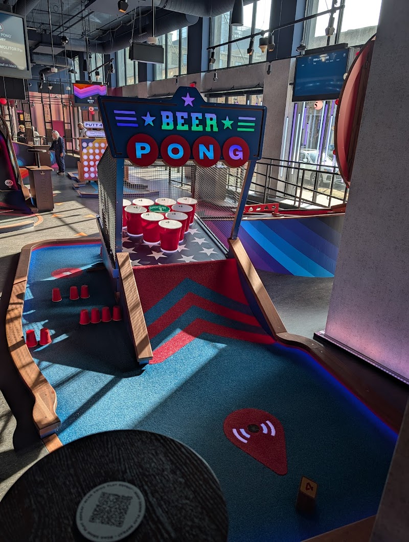 Puttshack - Minneapolis — Miniature Golf Course in Minneapolis