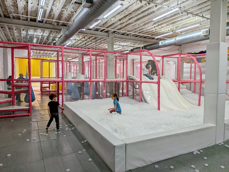 Space Club Greenpoint — Indoor Playground in New York