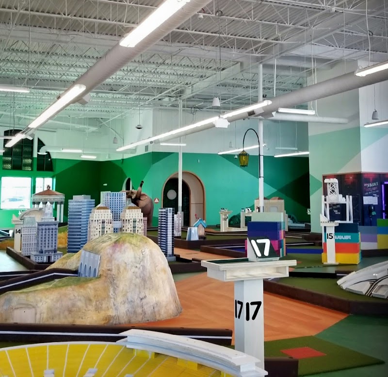 Subpar Miniature Golf Alameda — Miniature Golf Course in Alameda