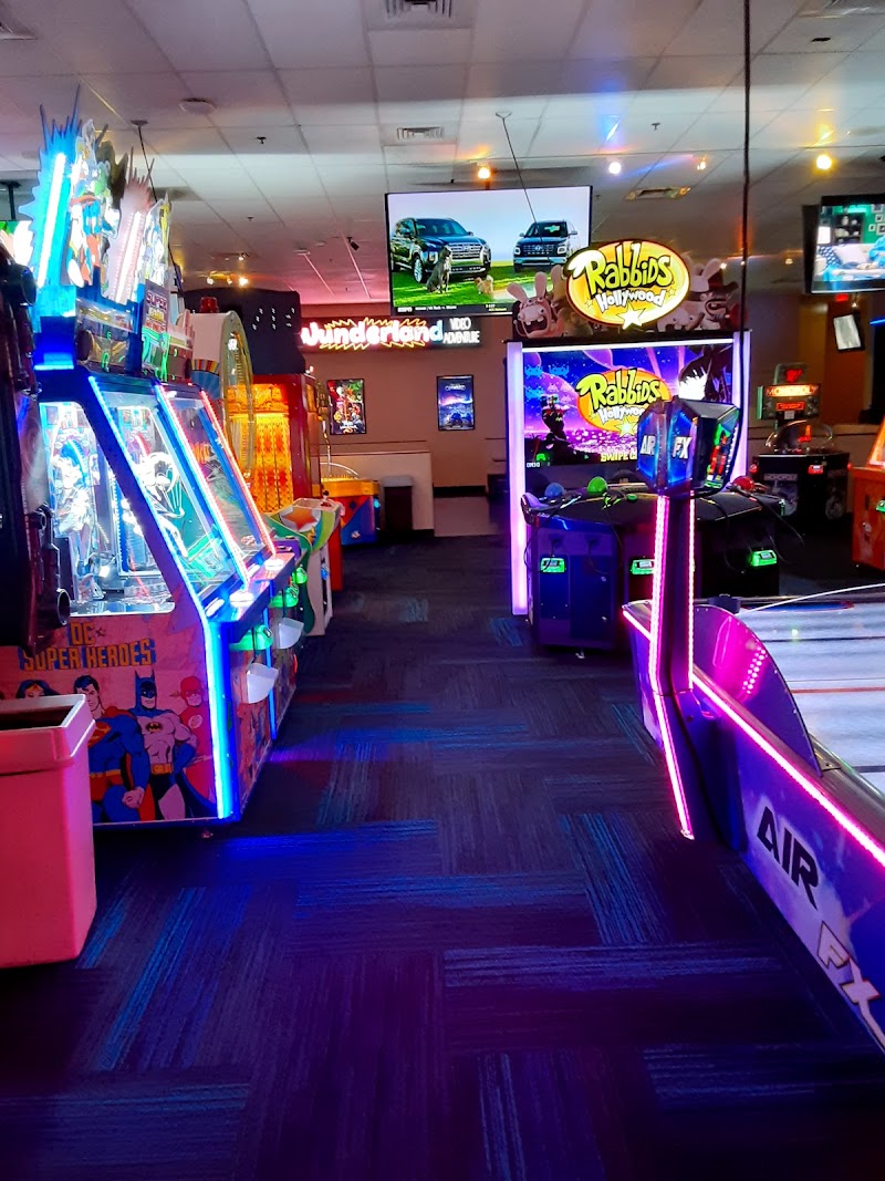 Wunderland — Amusement Center in Beaverton